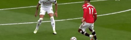 博鱼体育-【英超】博格巴4助攻B费戴帽 曼联5比1大胜利兹联